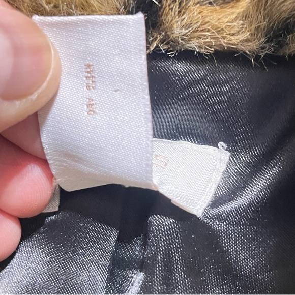 Chico’s Leopard Print Faux Fur Vest Size 1 (M) Animal Print Sleeveless Jacket - Picture 9 of 12